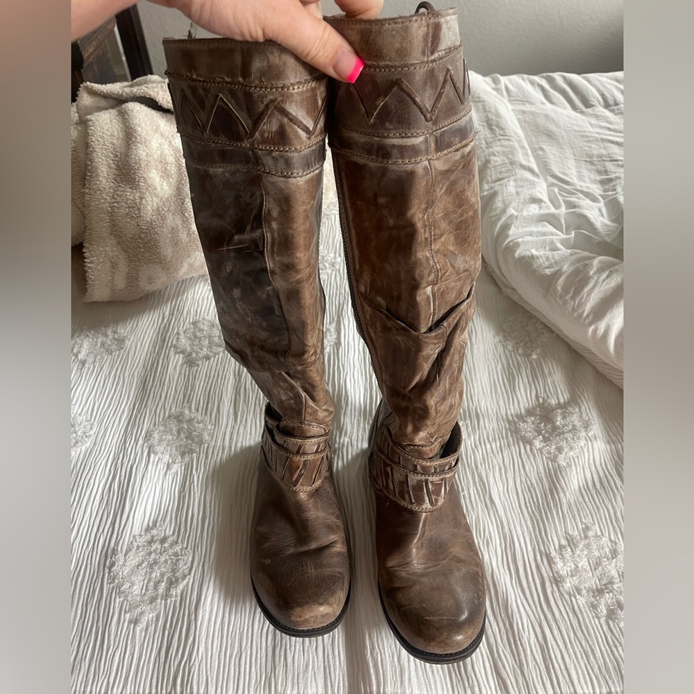 Corral Boots - Picture 3 of 3
